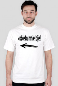 kobieta bije