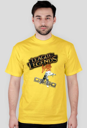 CS:GO vs LOL T-Shirt