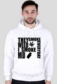 I SMOKE MID EVERYDAY - Kaptur White/Blue/Orange