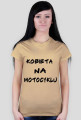 Kobieta na motocyklu