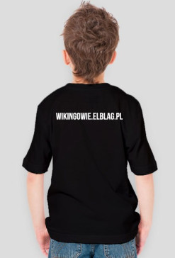 Logo na piersi, strona www z tyłu