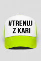 czapka z daszkiem z napisem #TRENUJ Z KARI