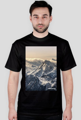 Cloudy mountains