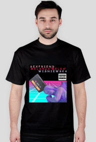 PIERWSZY CHARNY TEESHORT W TYM SKLEPIE