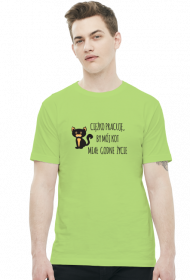 Ciężko pracuję, by mój kot miał godne życie