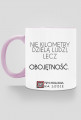 Kubek z kolorowym uszkiem - obojętność