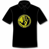 czarne polo muzyka przeciwko rasizmowi