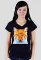 Kot na koszulce damskiej