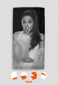 Ariana Grande - Komin