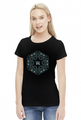 Circle tee girl