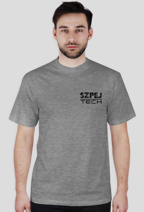 Koszulka SzpejTech na piersi