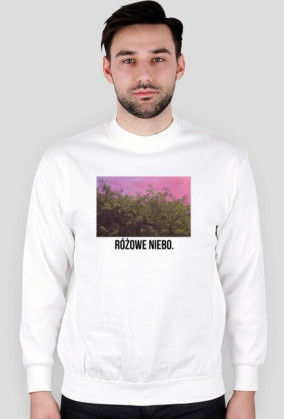 Różowe niebo.