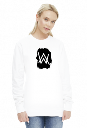 Ragged crewneck girl