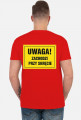 T-shirt zachodzi przy skręcie