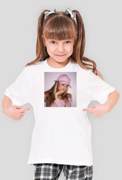 Ariana Tee