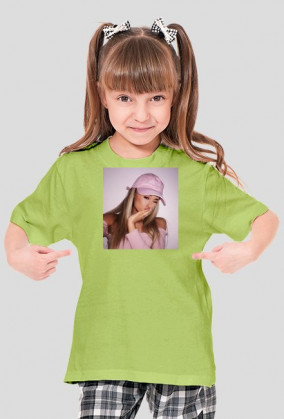 Ariana Tee