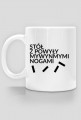Stół z powyłymywynmymi...