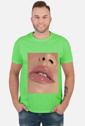 Kylie tshirt