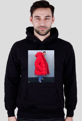 KENDALL JENNER IN RED (HOODIE)