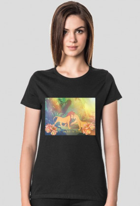 Koszulka z modnym nadrukiem