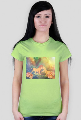 Koszulka z modnym nadrukiem