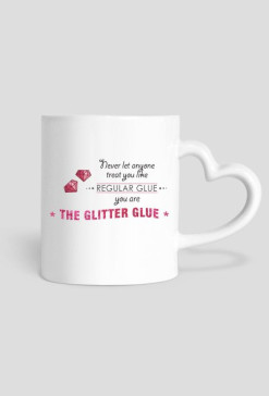 The Glitter Glue - biał kubek z sercem