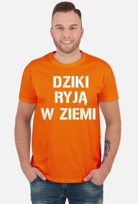Dziki ryją w ziemi