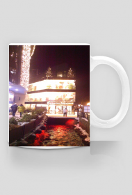 Kubek z budynkiem na Krupówkach