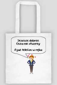 Mama. Jeszcze dobrze oczu nie otworzy