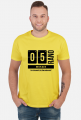 O 5 rano wstaje Tshirt męski (wariant 2)