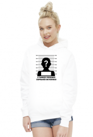 z twarzy podobny zupełnie do nikogo