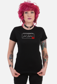 Czarna, damska koszulka FjF z sercami wzór nowy