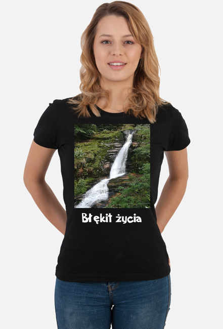 T-shirt z nadrukiem wodospadu i napisem "Błękit życia"