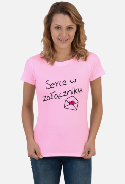 Serce w załączniku t-shirt damski