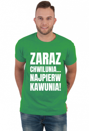 Koszulka męska ciemna z napisem -Zaraz Chwilunia Najpierw Kawunia!