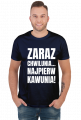 Koszulka męska ciemna z napisem -Zaraz Chwilunia Najpierw Kawunia!