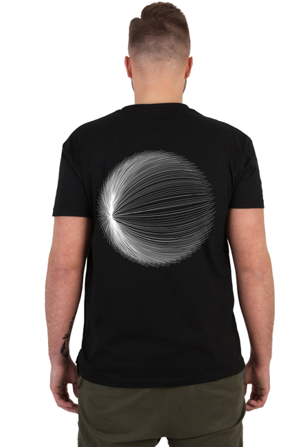 Czarna koszulka z nadrukiem