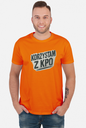 Korzystam z KPO śmieszna koszulka męska memiczna