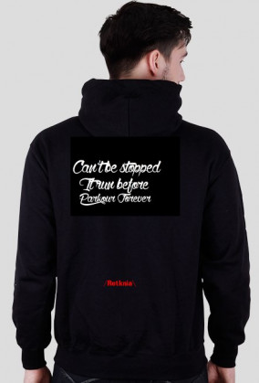 Czarna bluza z kapturem parkour