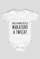 Moja mama biega maratony. A Twoja? (niemowlak)