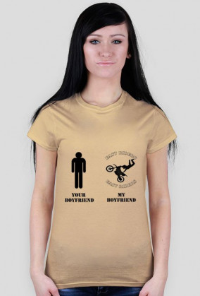 Koszulka "Mój chłopak vs twój chłopak"